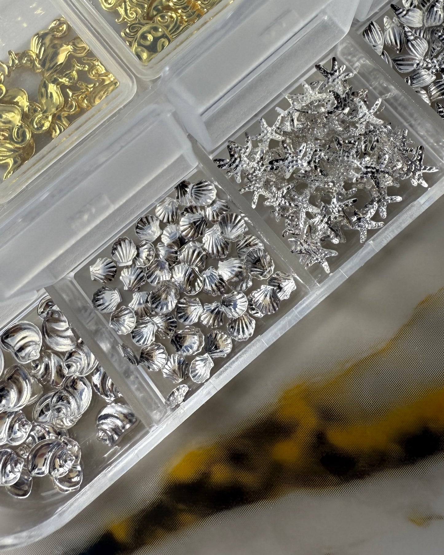 Charms de verano oro y plata