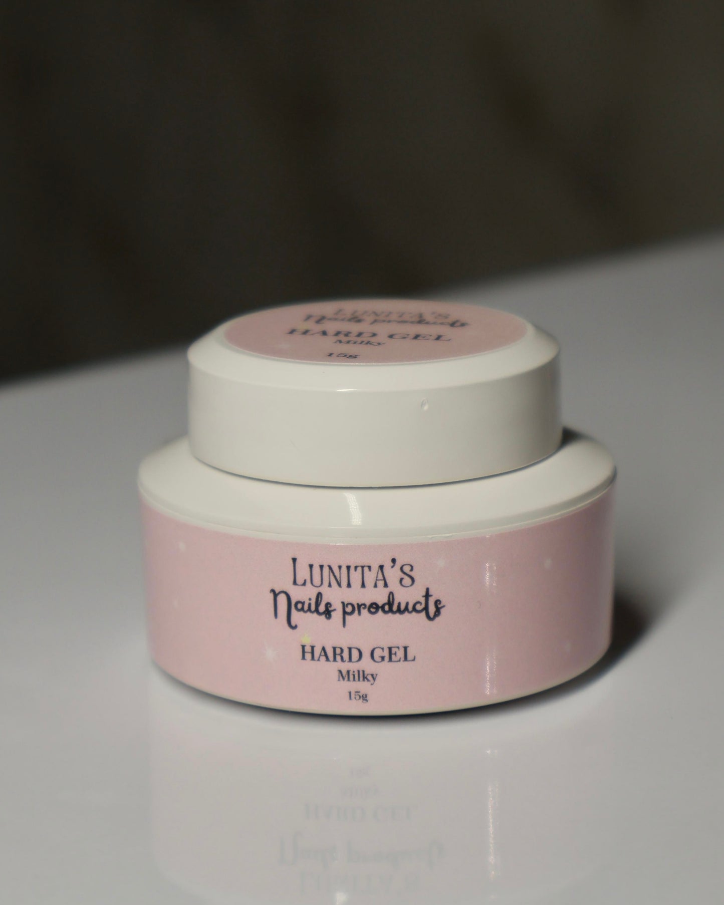 Hard gel thick milky white tarro